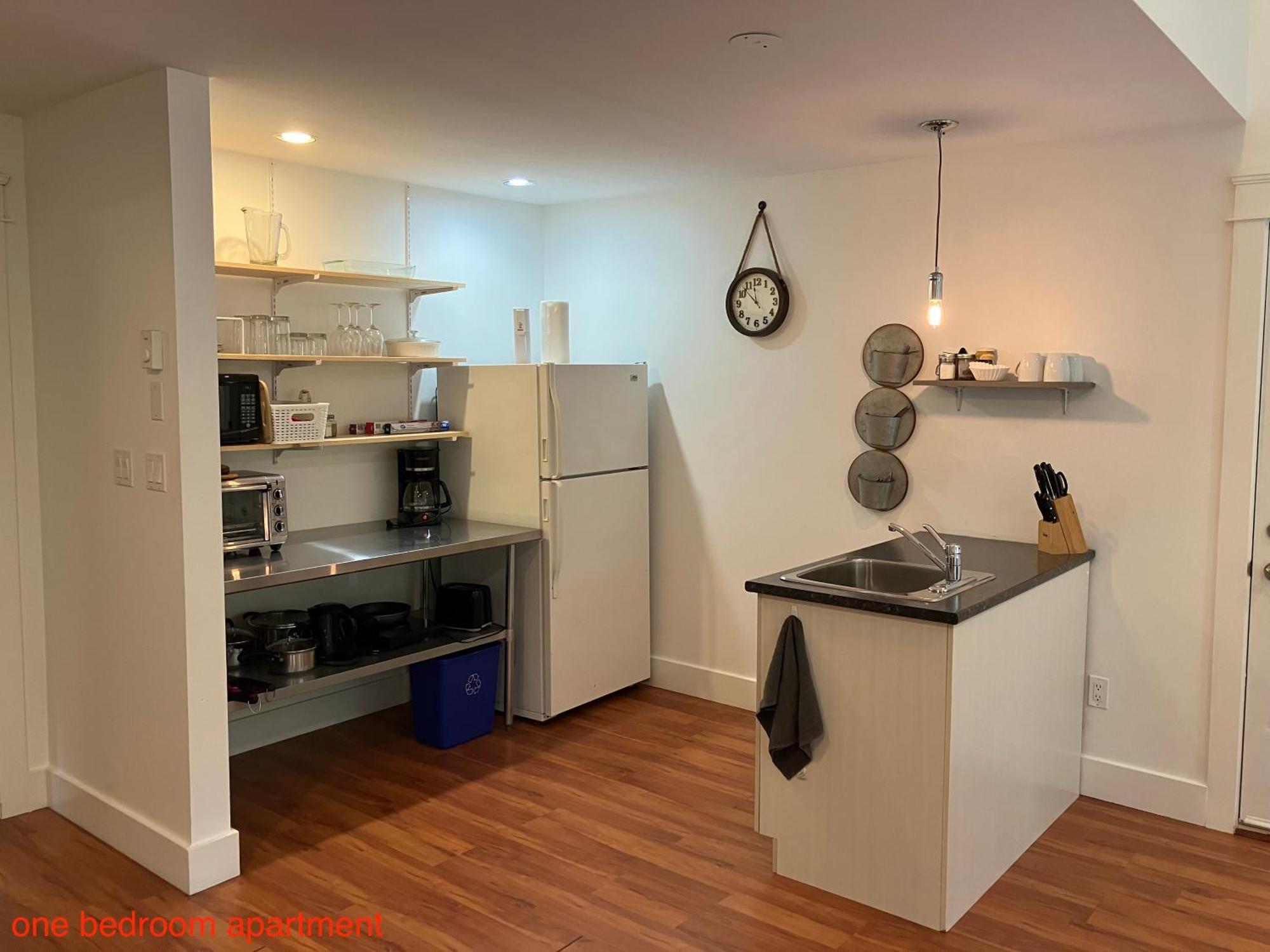 Apartament Sienna'S Tree House Tofino Zewnętrze zdjęcie